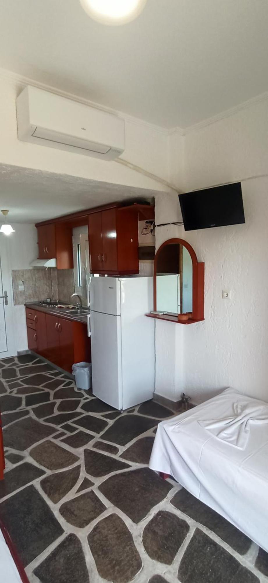 Villa Tonia Apartments Сарті Екстер'єр фото
