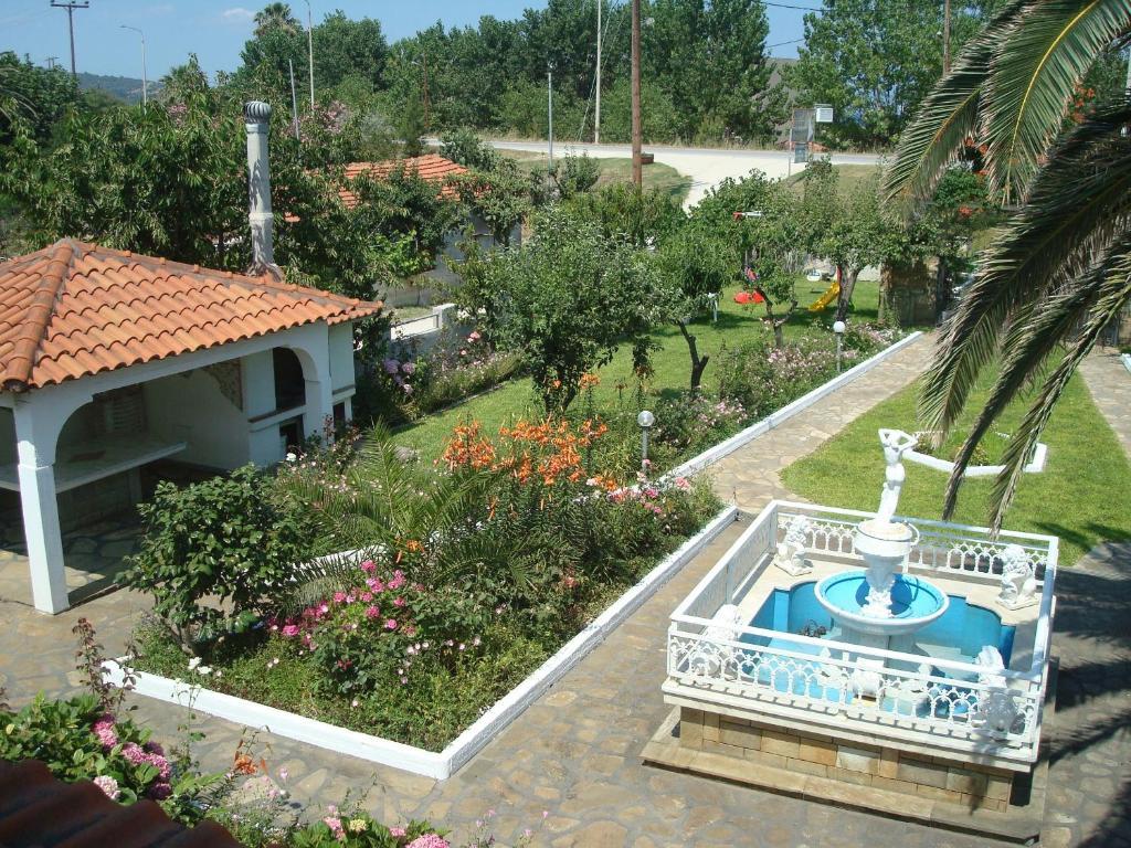 Villa Tonia Apartments Сарті Екстер'єр фото